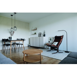 Lampara de escritorio maul led 5w 726lm luz calida brillo regulable cabezal reclinable negra