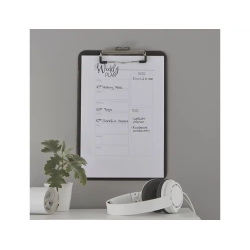 Carpeta leitz wow plastico rigido din a4 con pinza superior color negro