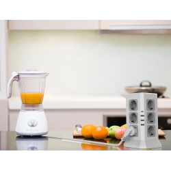 Regleta q-connect enchufe multiple 16 en 1 cable 2 mt 12 tomas de corriente+3 usb+1 usb tipo c 120x120x210mm