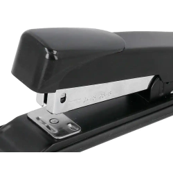 Grapadora greening metalica color negro capacidad 30 hojas usa grapas 24/6 y 26/6