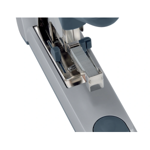 Grapadora petrus 1500 capacidad 120 hojas usa grapas 23/15xl color plata
