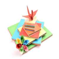 Blocs para trabajos manuales: papel charol, seda, cartulina, fieltro y goma eva